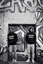 Lade das Bild in den Galerie-Viewer, City of Ballers Hoodie
